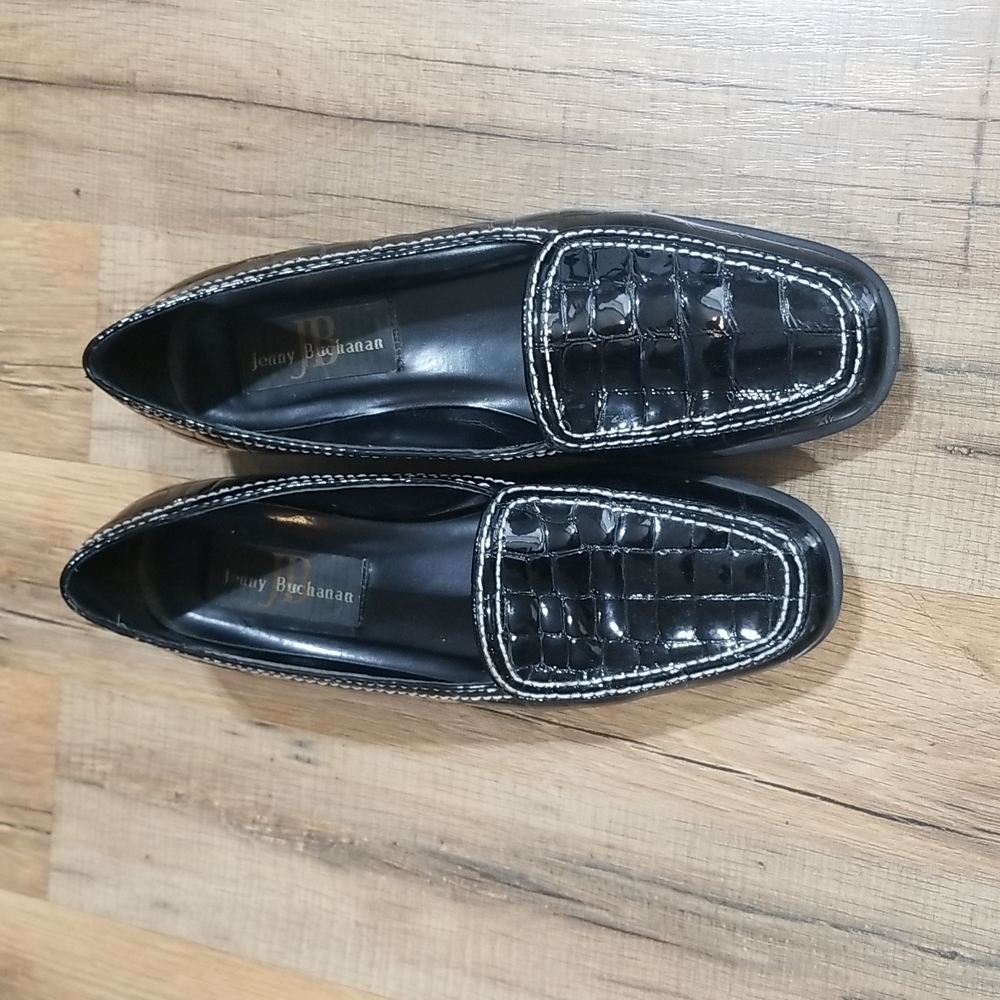 JENNY BUCHANAN Black Faux Crocodile Patent Leather Non-Slip Loafers Flats